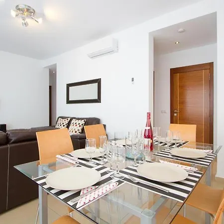 Playa Blanca Sleeps 6 Pool Air Con Wifi Playa Blanca (Lanzarote)